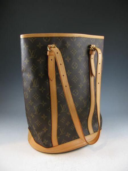 Appraisal: Louis Vuitton Monogram Canvas Bucket Bag with interior zipper pocket