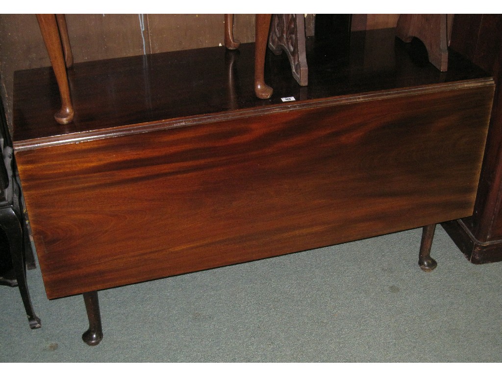 Appraisal: Georgian mahogany dropleaf dining table on pad feet