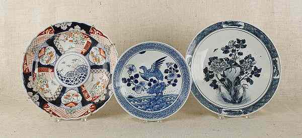 Appraisal: Three Imari porcelain chargers th c largest - dia