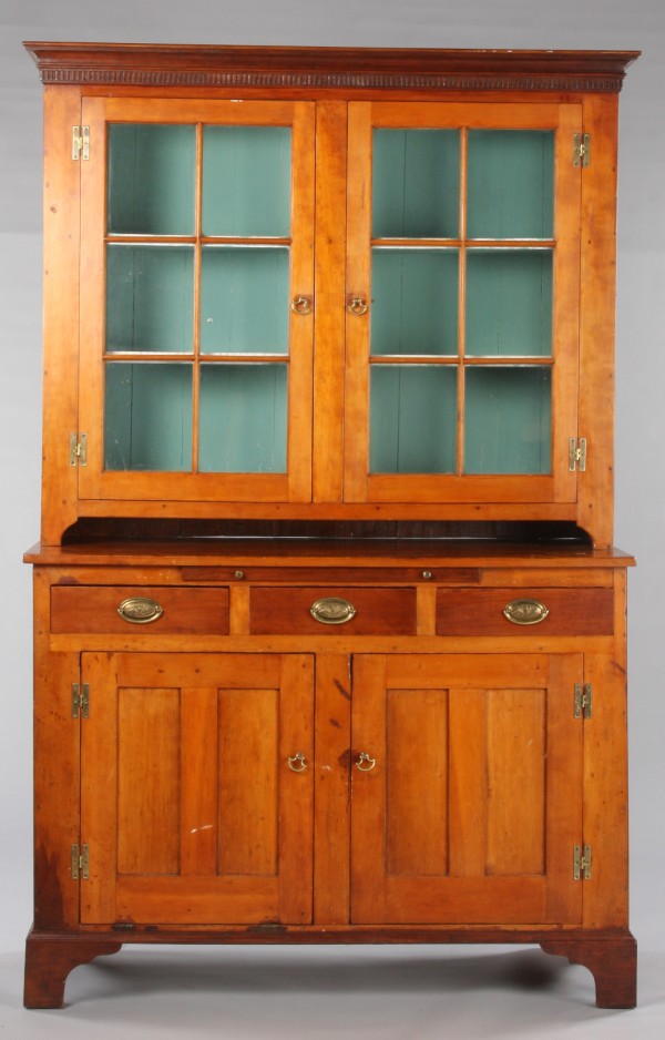 Appraisal: Soft wood case two six lite door top over a