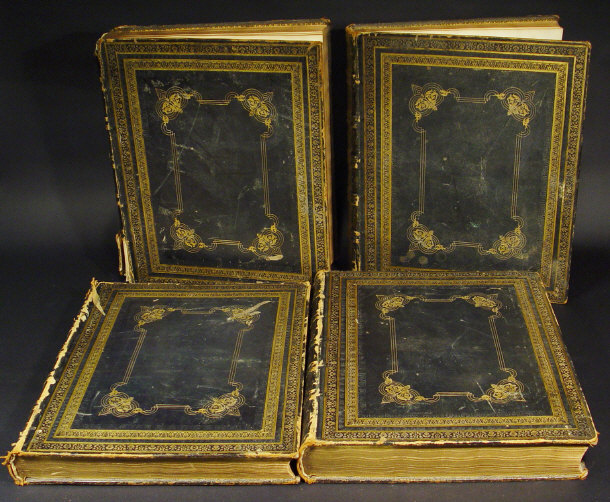 Appraisal: The Old Testament' - Four large leather-bound volumes with black