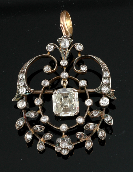 Appraisal: AN EDWARDIAN DIAMOND PENDANT Circa The fine ct gold openwork