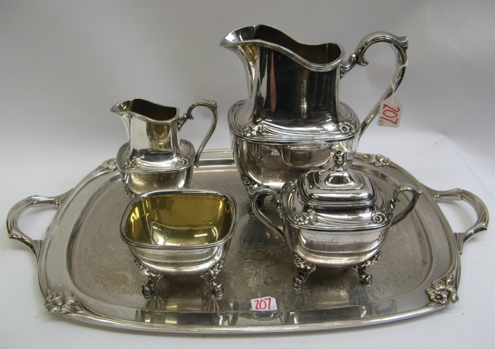 Appraisal: ROGERS BROS SILVER PLATED SERVING SET in the popular Daffodil