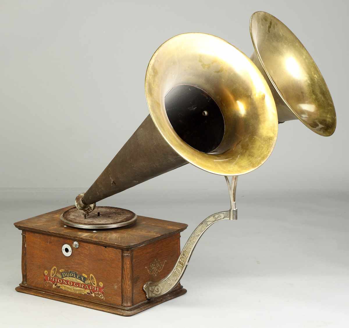 Appraisal: Duplex Phonograph The Duplex Phonograph was sold by mail order