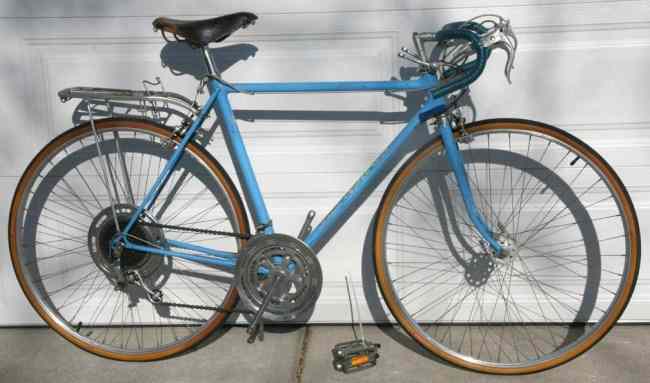 Appraisal: 's Schwinn Super Sport speed men's bicycle in exc cond