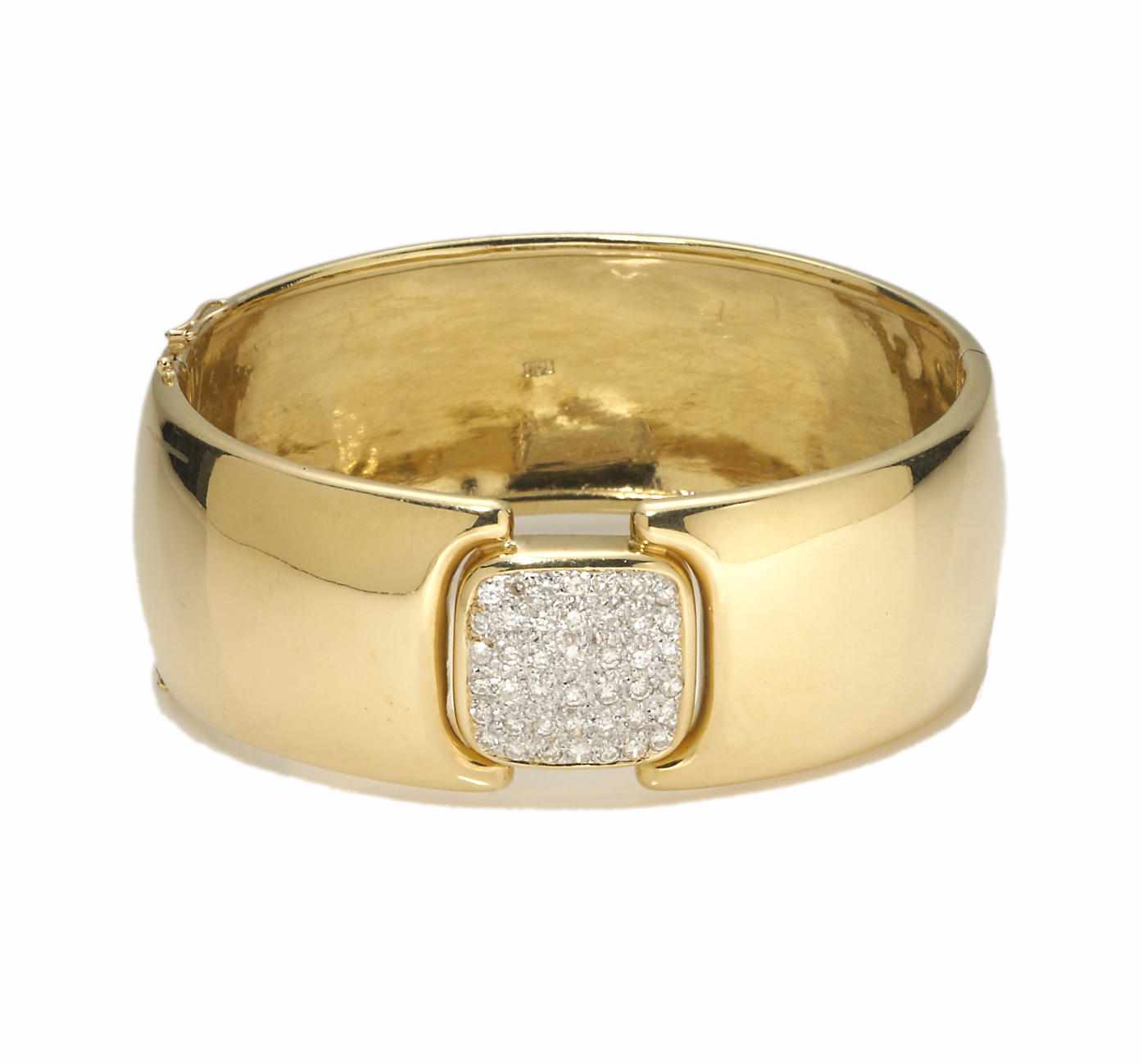 Appraisal: A diamond and eighteen karat gold bangle bracelet weighing approximately