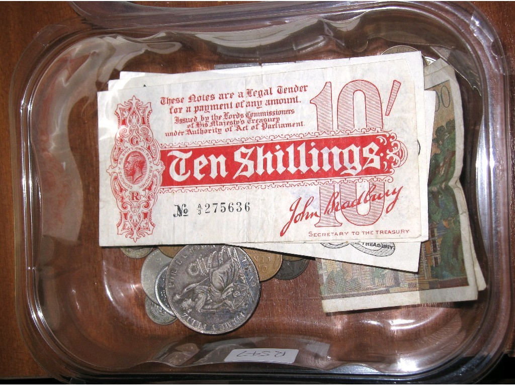 Appraisal: Box of coins and banknotes