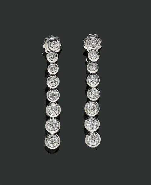 Appraisal: BRILLIANT-CUT DIAMOND PENDANT EARRINGS White gold Elegant decorative pendant earrings