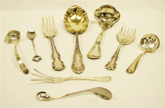 Appraisal: Nine pieces of sterling silver flatware including two small Caler