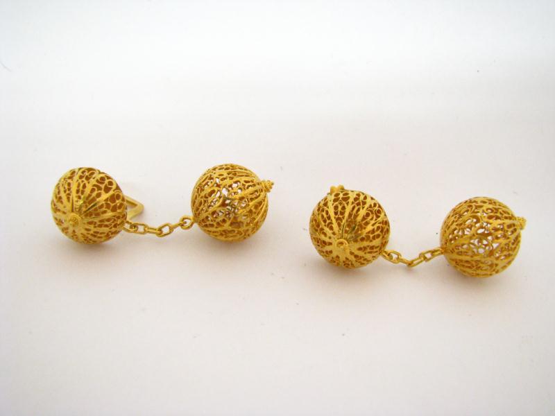 Appraisal: Lady's K YG Filigree Dangle Ball Earrings earrings are screw