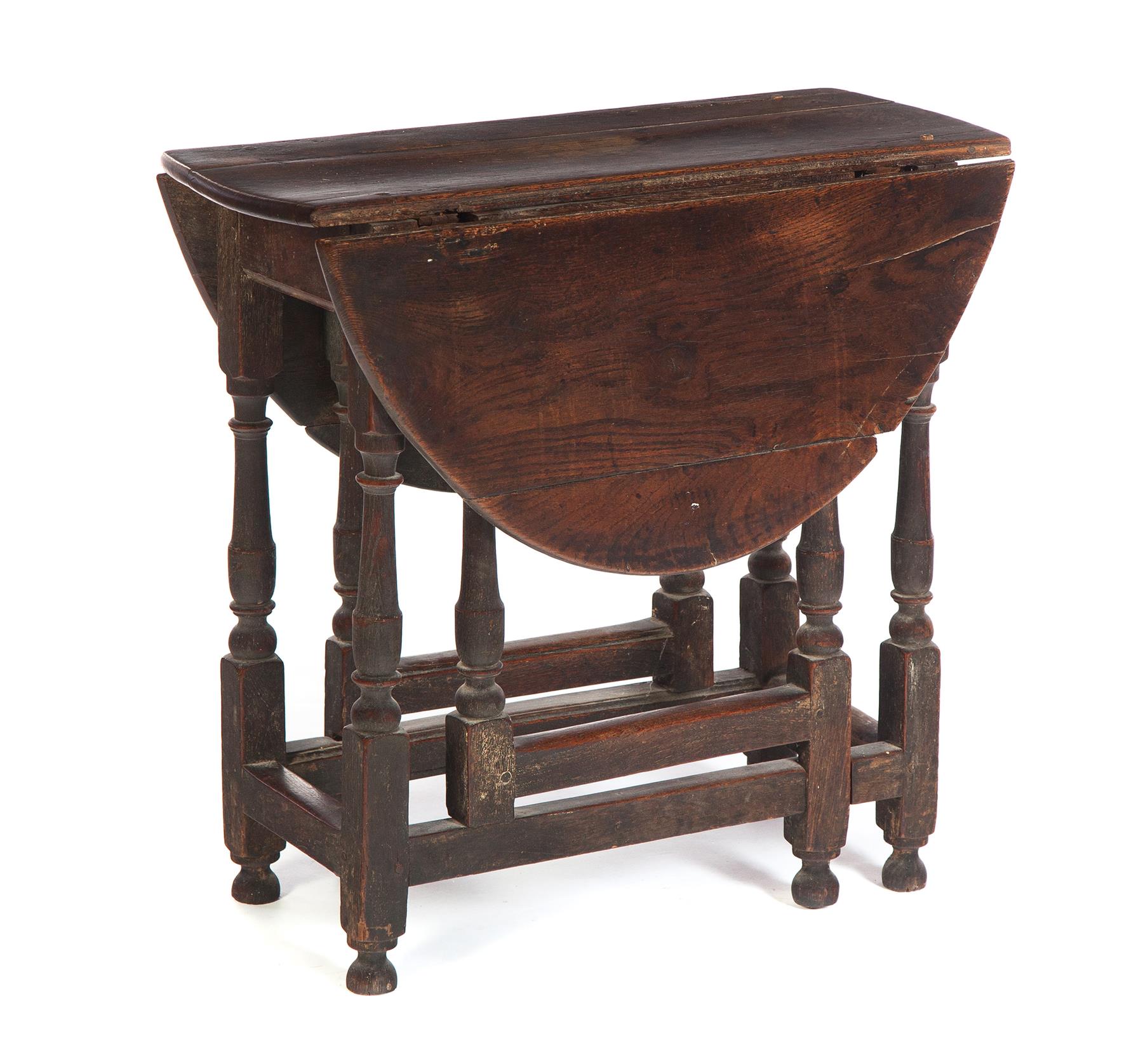 Appraisal: WILLIAM AND MARY GATELEG TABLE Probably American first half th