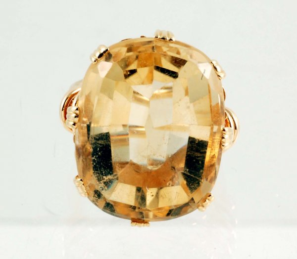 Appraisal: Citrine ring in approximately K yellow gold Approximately carat antique