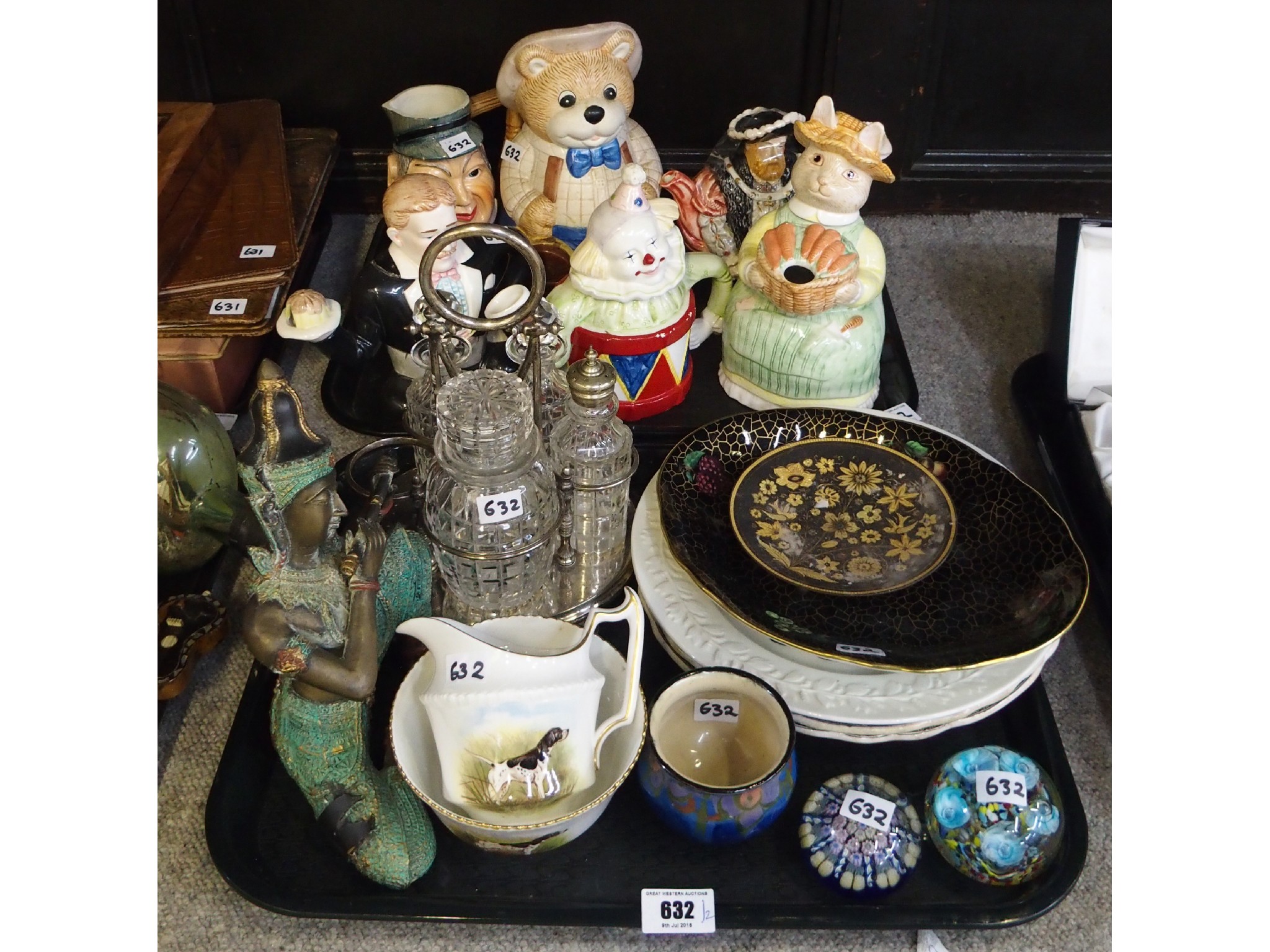 Appraisal: Assorted novelty teapots including Henry XIII two Indian Scenery transfer