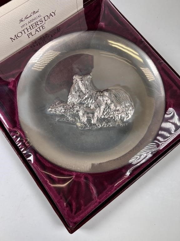 Appraisal: Annual Mother s Day plate by Franklin Mint Sterling silver