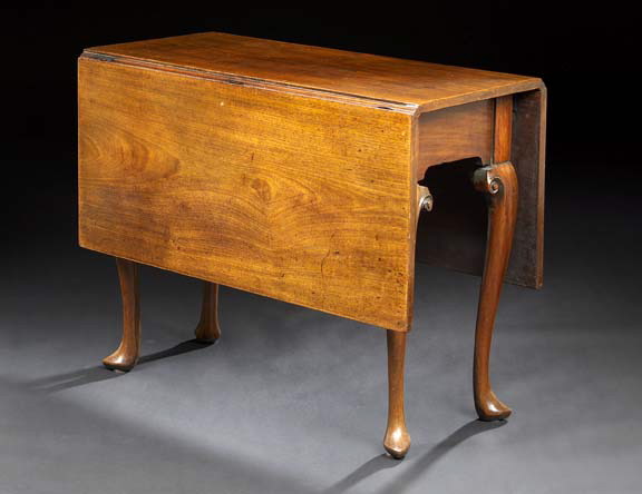 Appraisal: Queen Anne-Style Mahogany Drop-Leaf Table mid- th century the rectangular