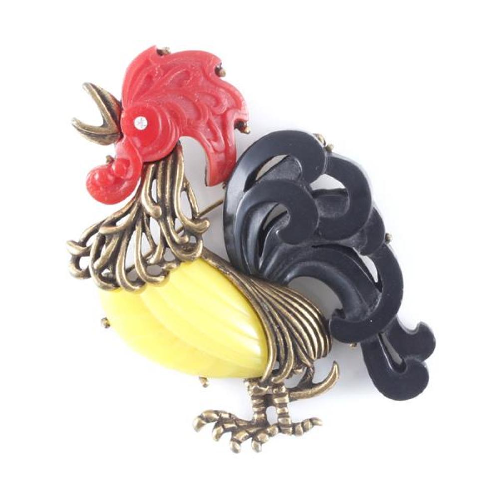 Appraisal: HATTIE CARNEGIE 'S GOLD TONE ROOSTER PIN BROOCH WITH RED