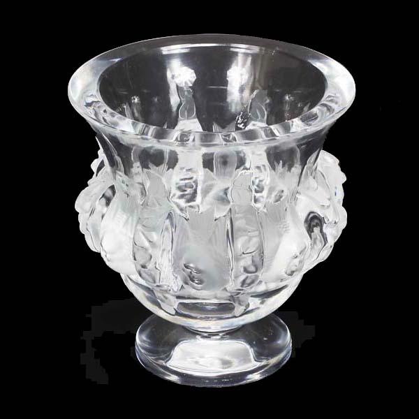 Appraisal: Lalique French crystal 'Dampierre' birds pedestal vase Engraved 'Lalique France'