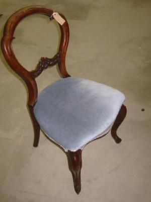 Appraisal: A SET OF VICTORIAN WALNUT DINING CHAIRS similar to the