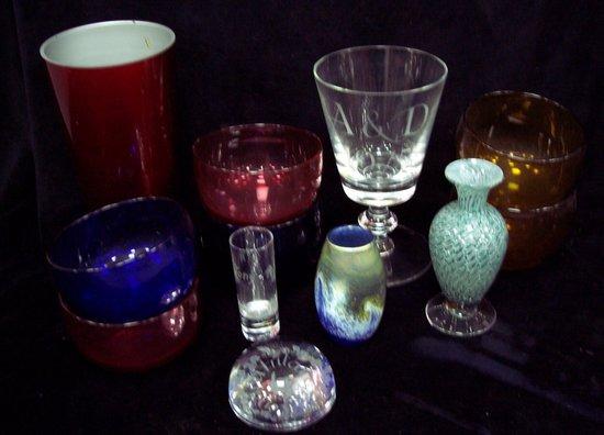 Appraisal: Sundry modern glass