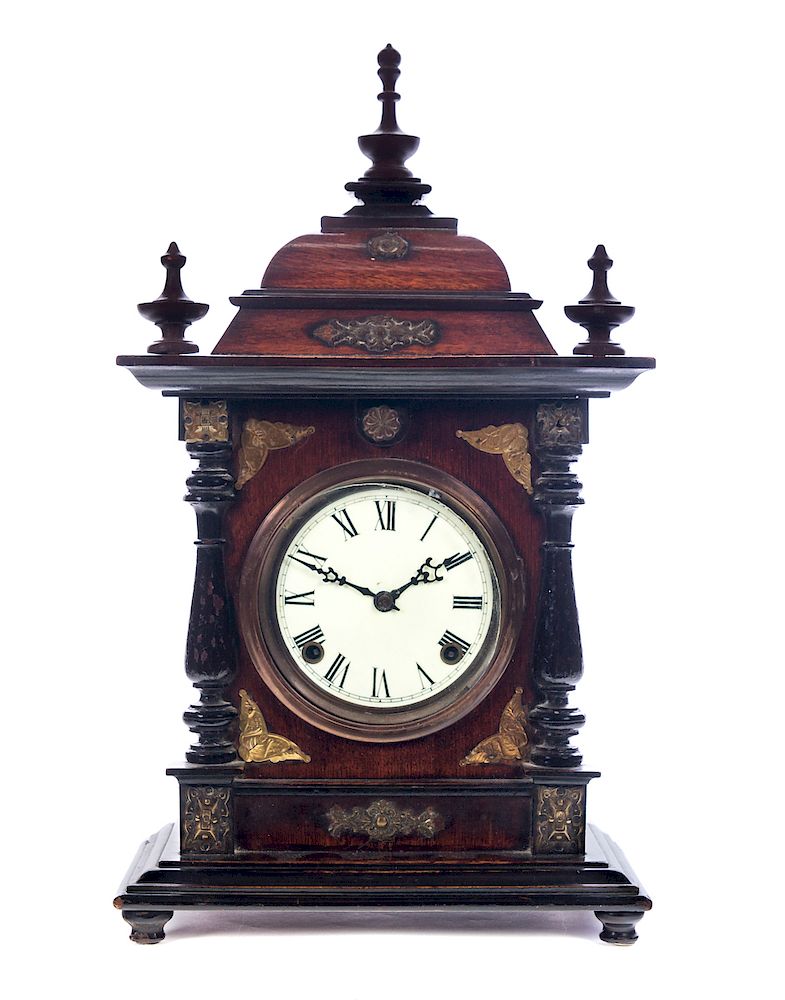 Appraisal: Antique English Bracket Clock Good condition with normal wear Please