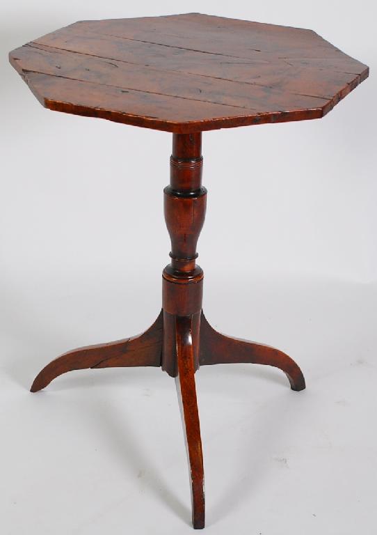 Appraisal: EARLY NINETEENTH CENTURY YEW TREE WOOD OCTAGONAL TOP TABLE on