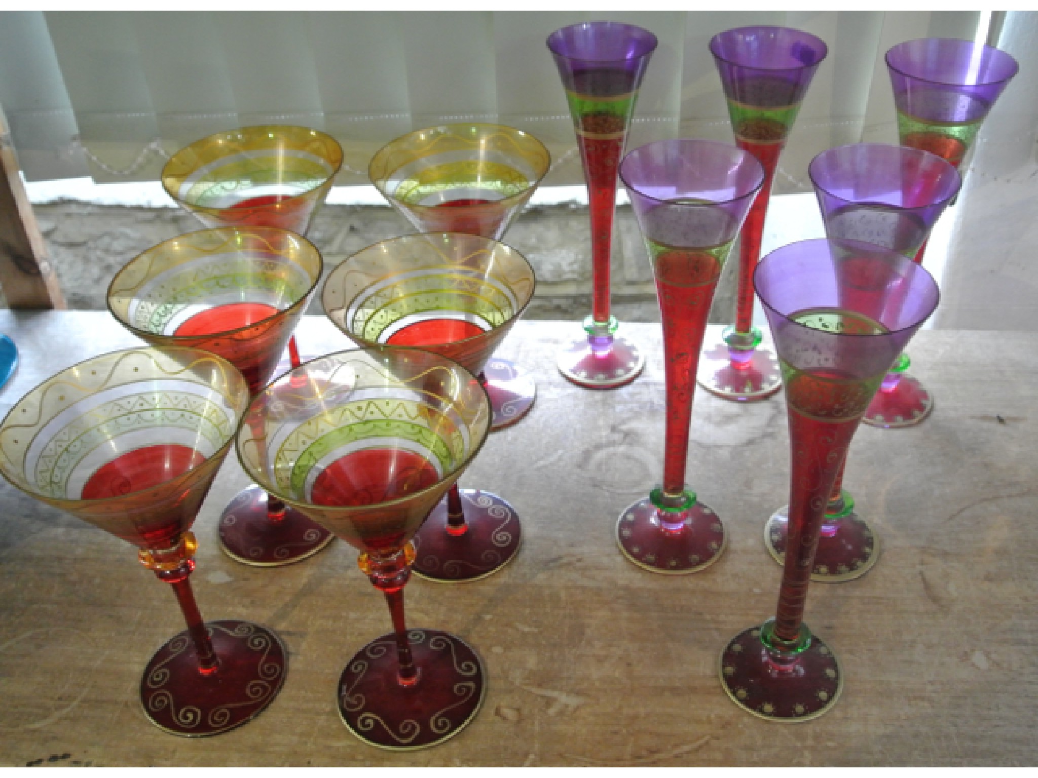 Appraisal: Mixed drinking glasses to include a graduated set of heavy