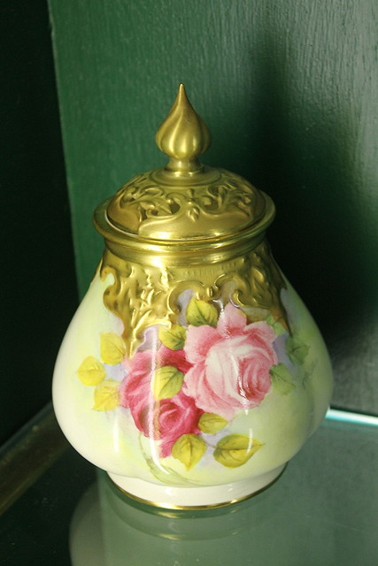 Appraisal: A SIMILAR ROYAL WORCESTER POT POURRI VASE and cover pained