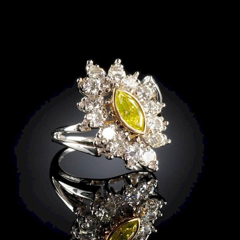 Appraisal: A K WHITE GOLD AND YELLOW DIAMOND LADY'S RING A