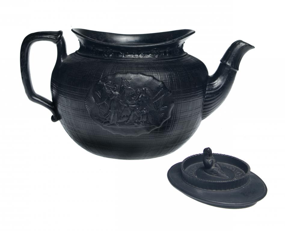 Appraisal: A RARE BLACK BASALT COMMEMORATIVE TEAPOT AND A COVER of