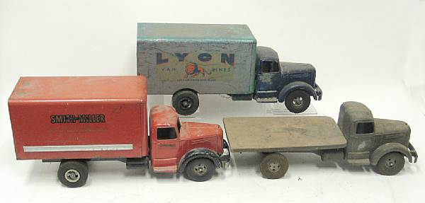 Appraisal: Smith Miller Trucks Lot includes five assorted SM pressed steel