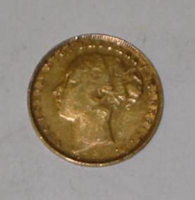 Appraisal: A VICTORIAN GOLD SOVEREIGN young head