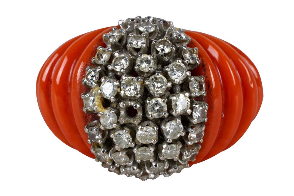 Appraisal: KARAT YELLOW GOLD DIAMOND CORAL RINGcontaining two free form carved