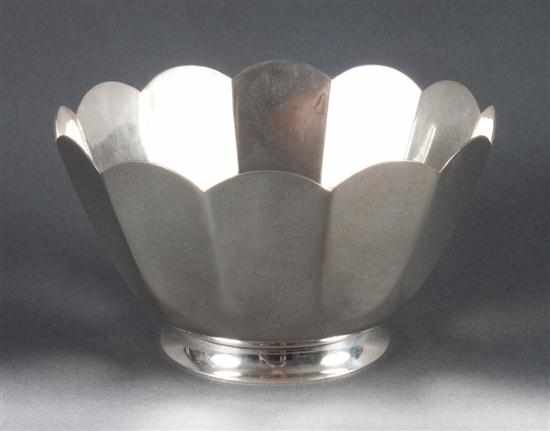 Appraisal: American Art Deco style sterling silver bowl Tiffany Co New