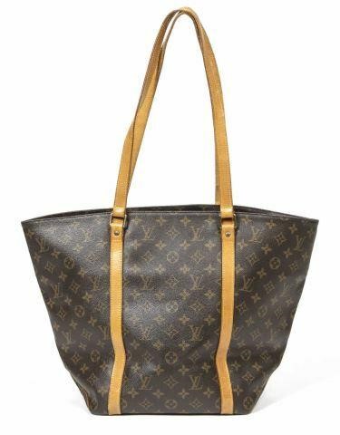 Appraisal: Louis Vuitton Sac Shopping tote bag in monogram coated canvas