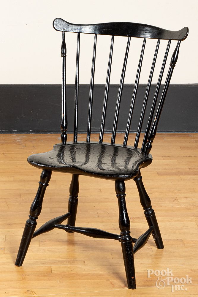 Appraisal: Fanback Windsor chair ca Fanback Windsor chair ca Condition Good