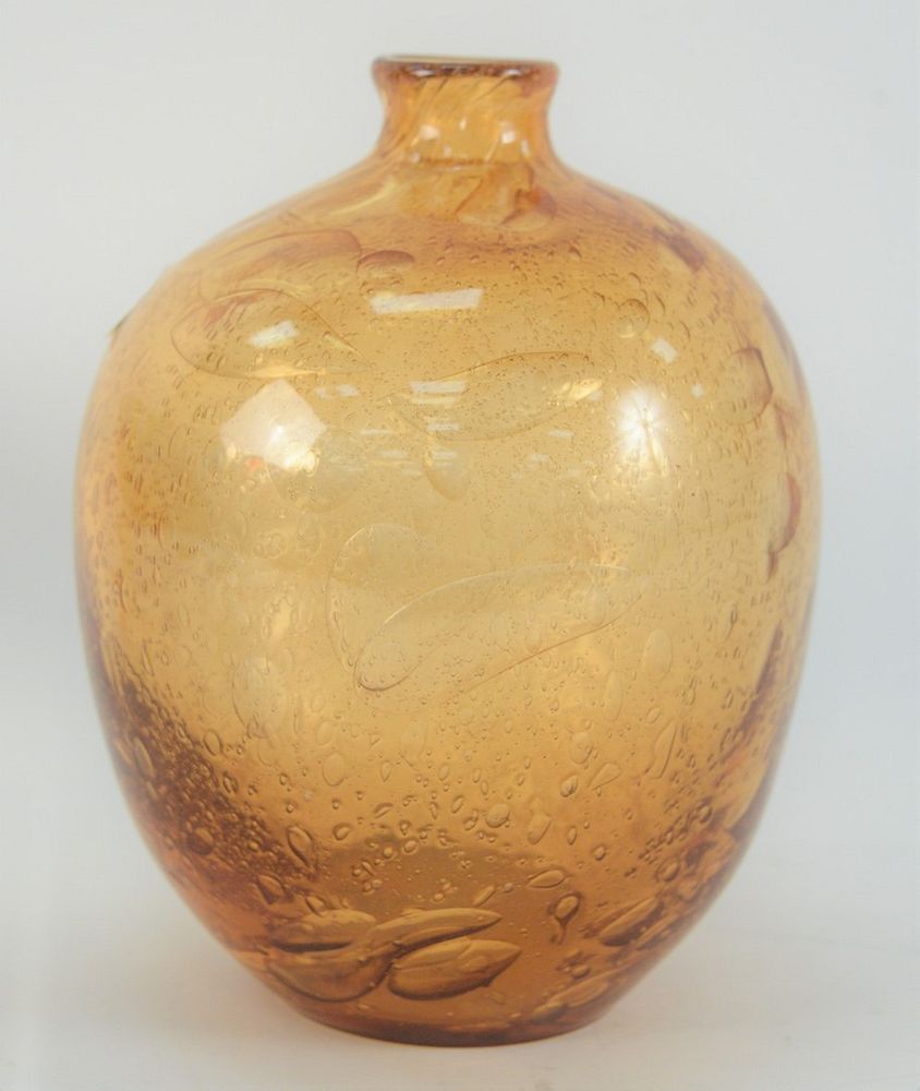 Appraisal: In the Manner of Ercole Barovier - amber glass vase