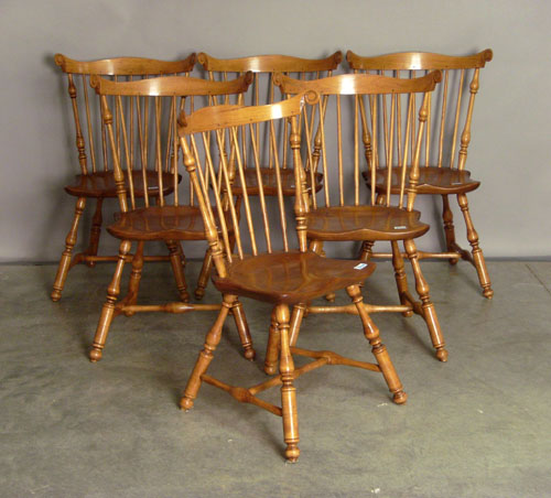 Appraisal: Six fan back Windsor side chairs Provenance Collection of Richard