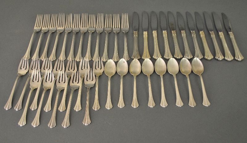 Appraisal: - Sterling silver flatware service by Reed Barton Eighteenth Century