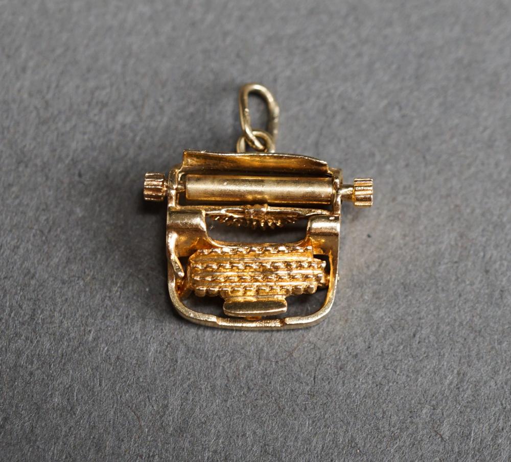 Appraisal: -Karat Gold Typewriter Charm dwt