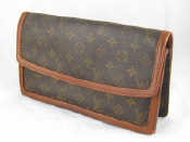 Appraisal: A Louis Vuitton bag approx x cm