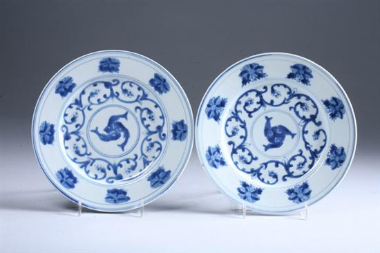 Appraisal: PAIR CHINESE BLUE AND WHITE PORCELAIN PLATES Kangxi period circa