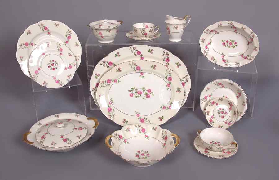 Appraisal: THEODORE HAVILAND NEW YORK FINE CHINA IN THE DELAWARE PATTERN