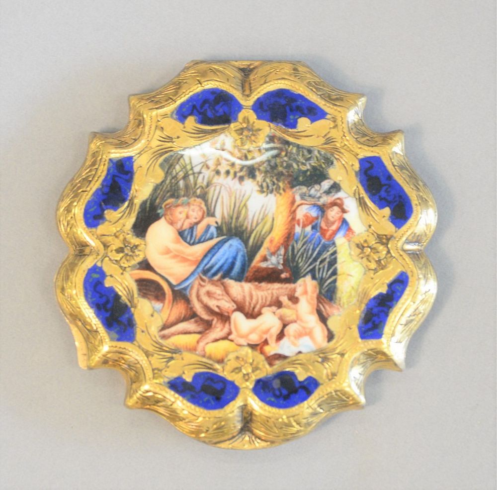 Appraisal: Gilt silver enameled compact dia t oz Gilt silver enameled