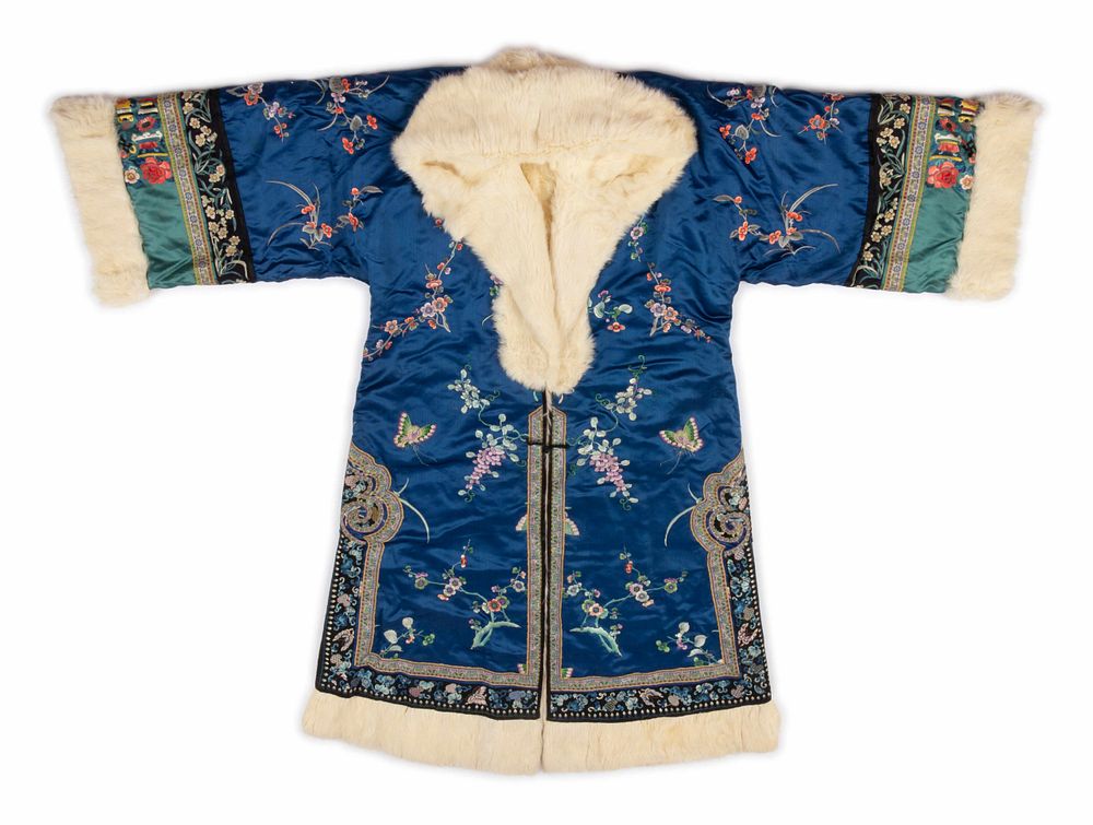 Appraisal: A Fur Lined Blue Ground Embroidered Silk Winter Coat Length