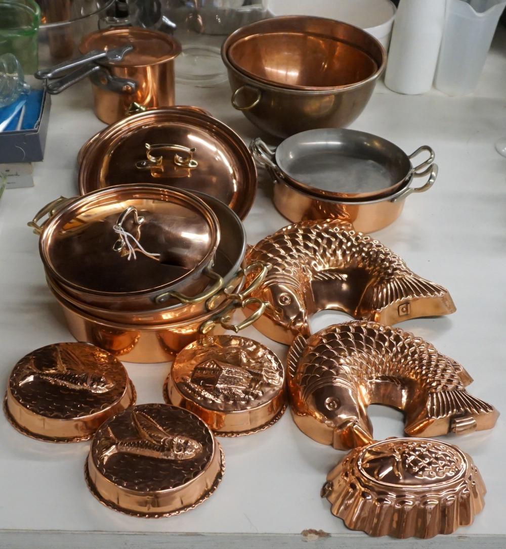 Appraisal: Group of Copper Food Molds Mixing Bowls and Pans