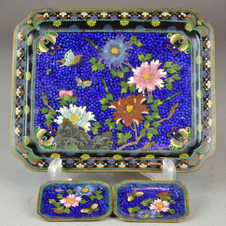 Appraisal: Chinese Qing Cloisonne TraysConsisting of one large tray with fine