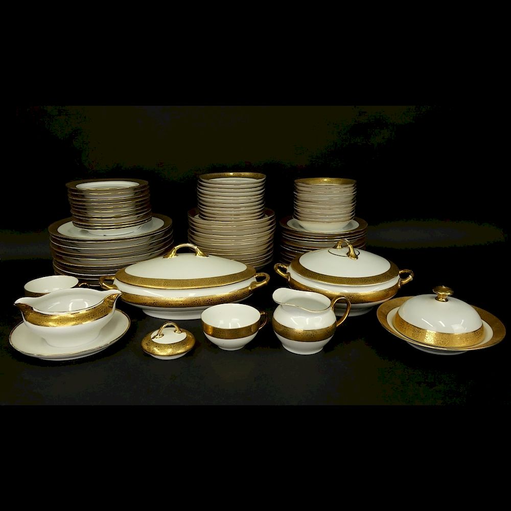 Appraisal: Pc Royal LB Bavaria K Gold Dinnerware Set Eighty Five