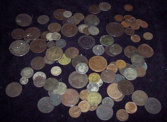 Appraisal: A large quantity of Georgian coinage including cartwheel pennies etc