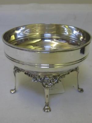 Appraisal: AN EDWARDIAN SWEETMEAT DISH ON STAND of circular form with