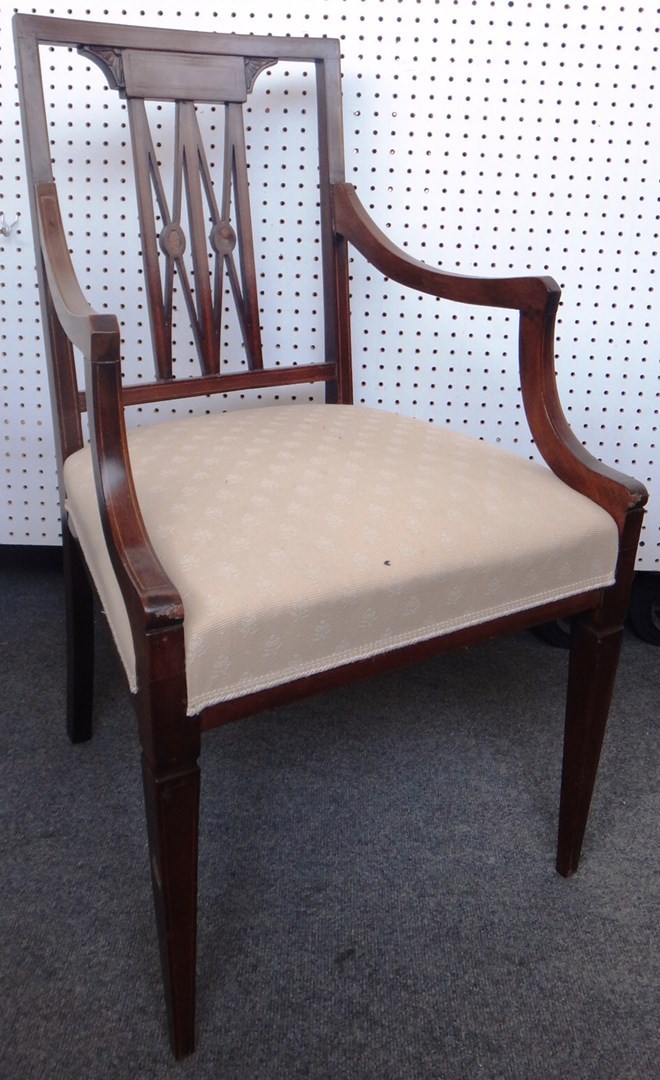 Appraisal: A set of six Edwardian satinwood inlaid mahogany dining chairs